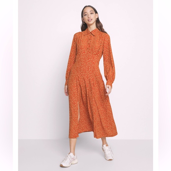 Topshop Dresses & Skirts - NWOT- Topshop Dress orange/cream long sleeve flowy midi dress size 12--not worn